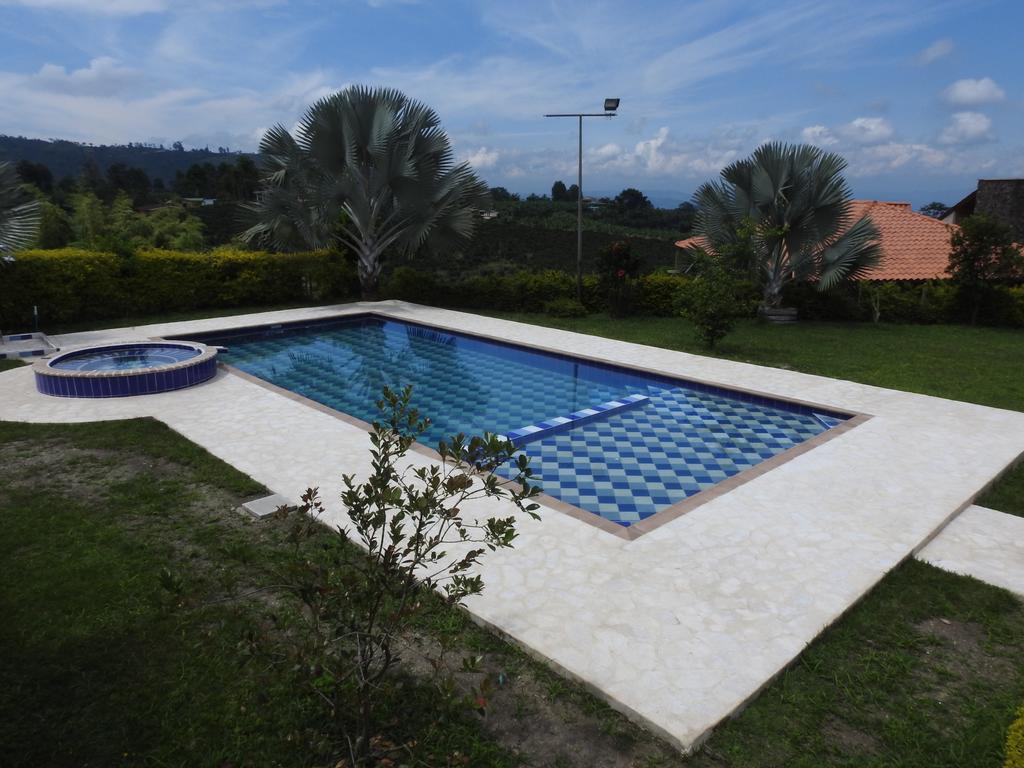 Hostal La Sultana Santa Rosa De Cabal Extérieur photo